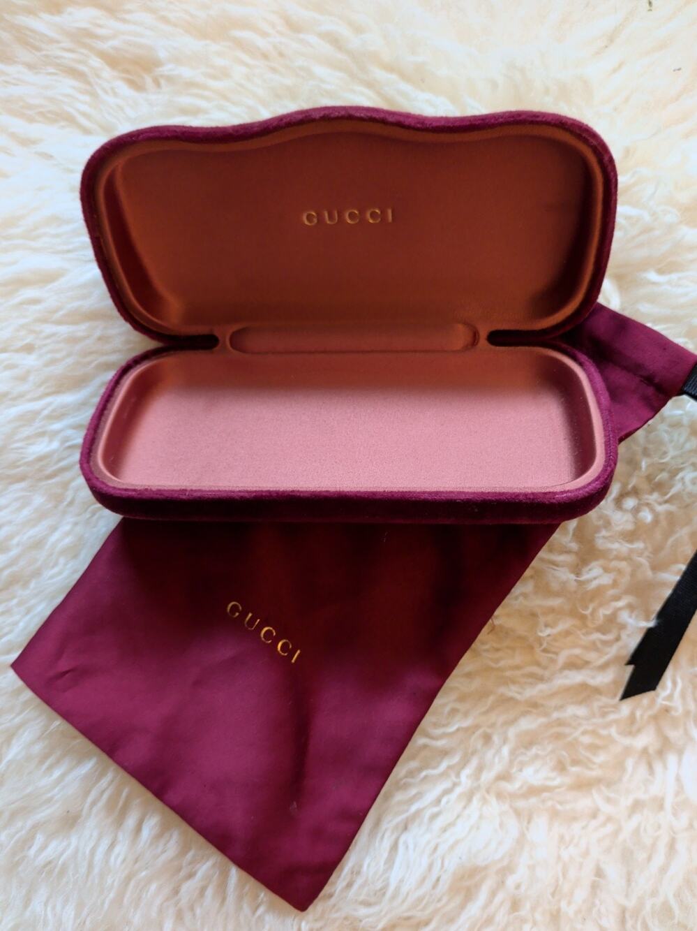 GUCCI Burgundy Velvet Sunglasses Eyeglasses Case With Dust Bag